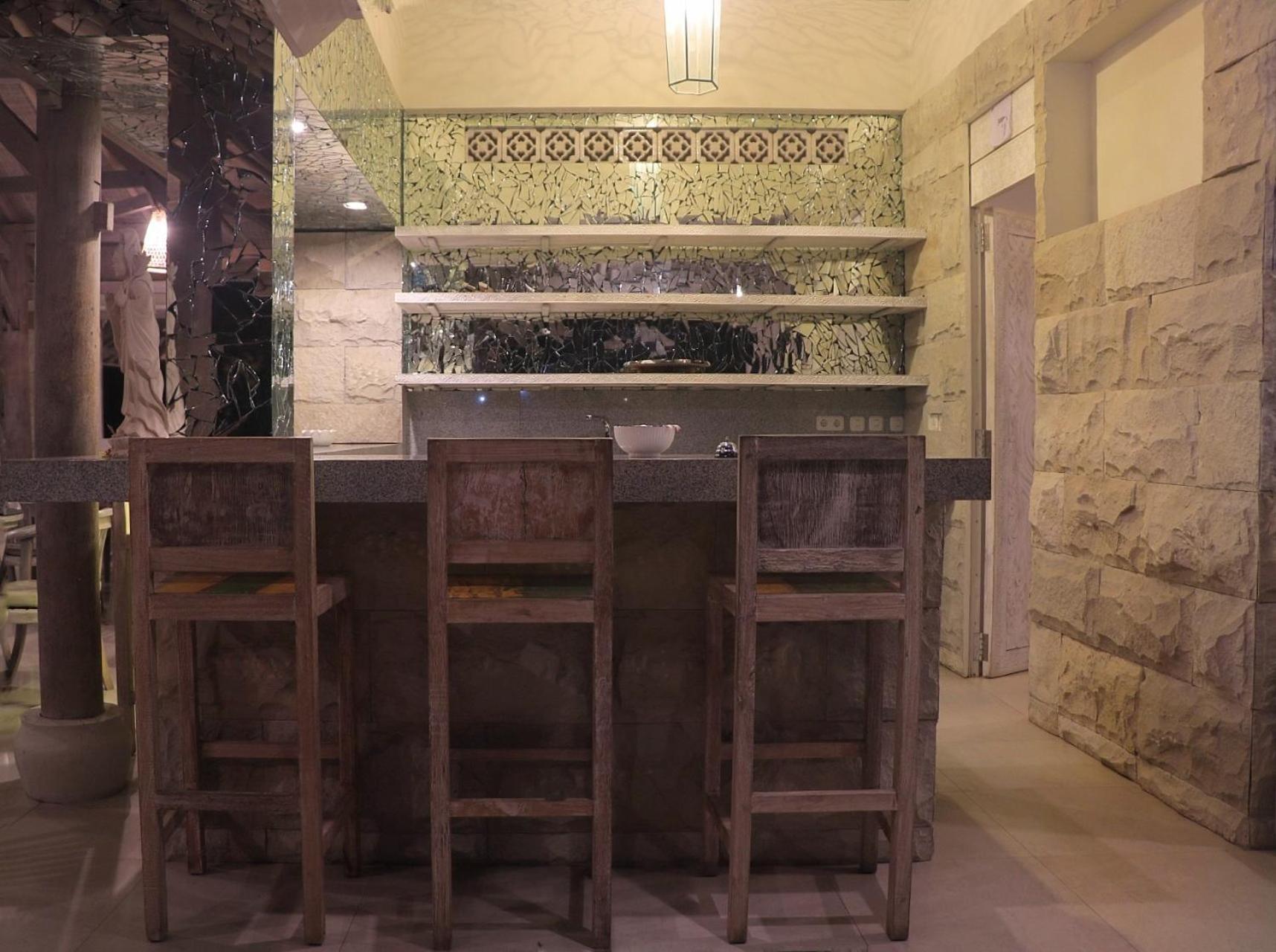 Ambat Dhauteya Villa מראה חיצוני תמונה