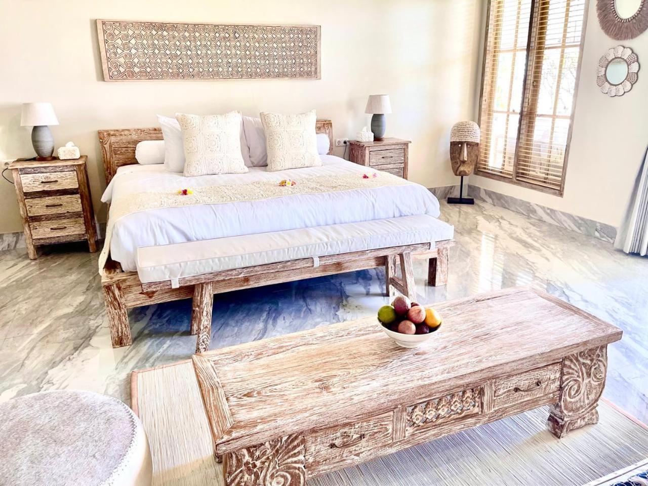 Ambat Dhauteya Villa מראה חיצוני תמונה